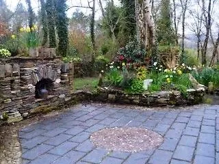 Lissyclearig Thatched Bed and breakfast Kenmare