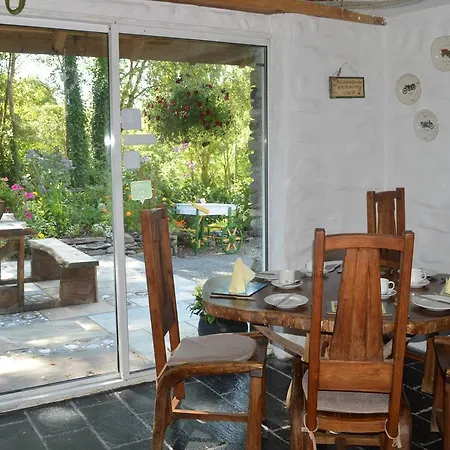 Bed and breakfast Lissyclearig Thatched 3*