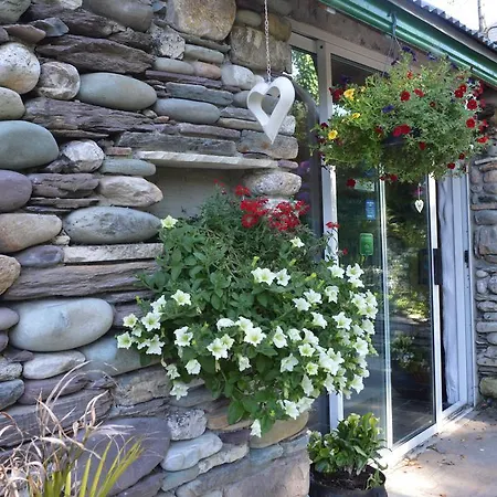 Lissyclearig Thatched 3* Kenmare