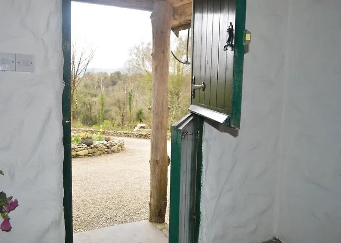 Lissyclearig Thatched Kenmare