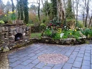 Lissyclearig Thatched Bed & Breakfast Kenmare